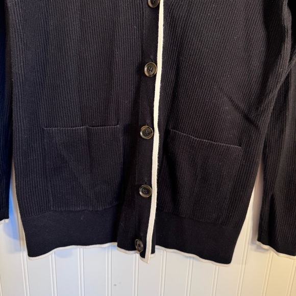 Lands' End Women's 100% Cotton Button Down Cardigan with Pockets Size XS - Picture 3 of 8